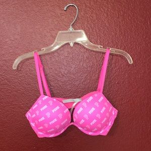 Victoria Secret Pink Wear Everywhere Super Push Up